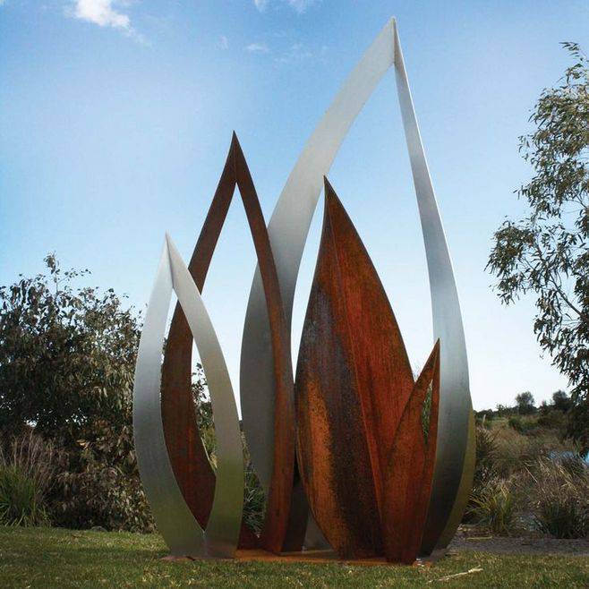 創(chuàng)意景觀雕塑小品_方案作品/實景_秋凌景觀網(wǎng)景觀設(shè)計師培訓(xùn)